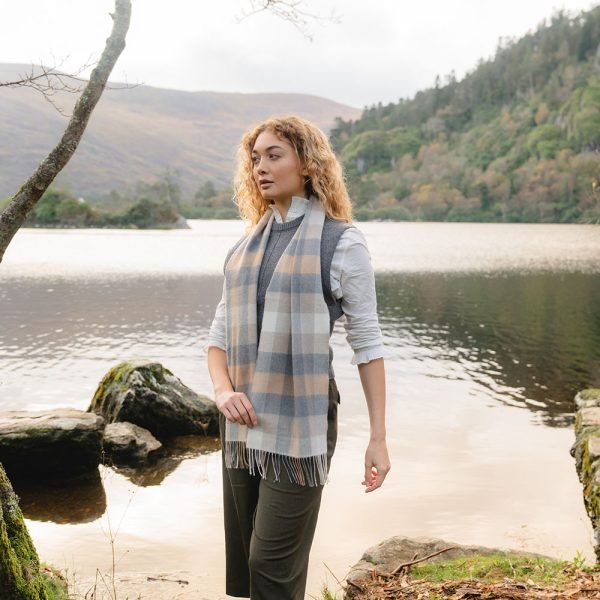 Merino Sjaal | Blauw Beige Geblokt No. 804 - john hanly - Accessoires