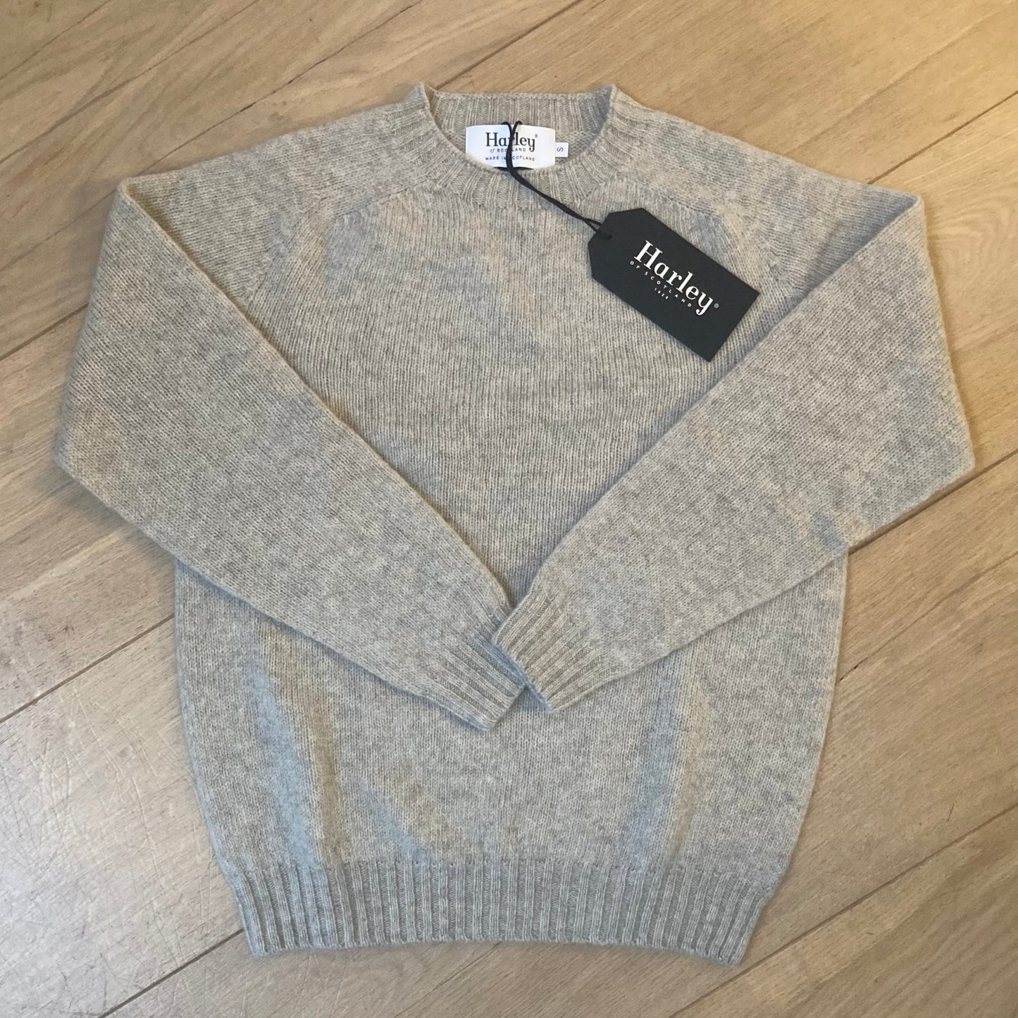 Trui | Virgin Wool | Vellum - Harley of Scotland - Truien