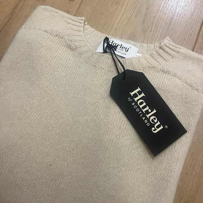 Trui | Zachte Lamswol | Almond - Harley of Scotland-Truien